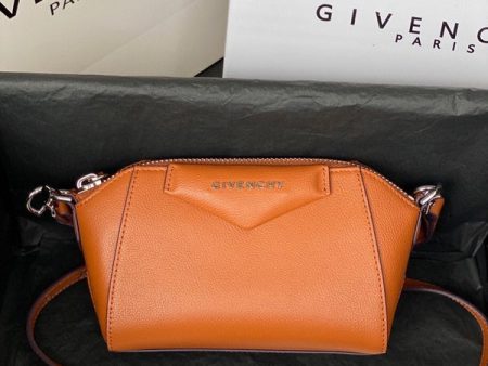 Envy Hold - Givenchy Bags - 396 Hot on Sale