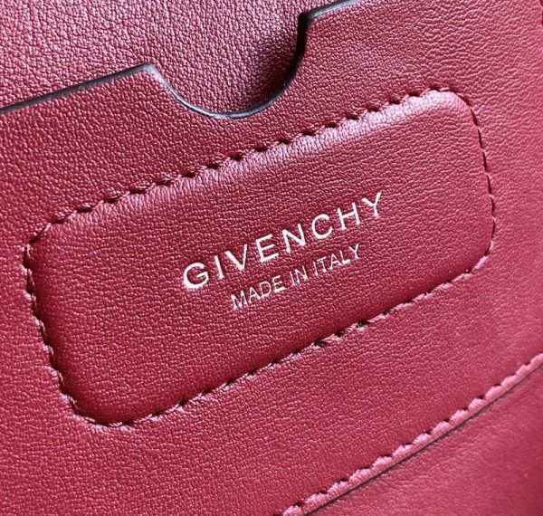 Envy Hold - Givenchy Bags - 405 For Cheap