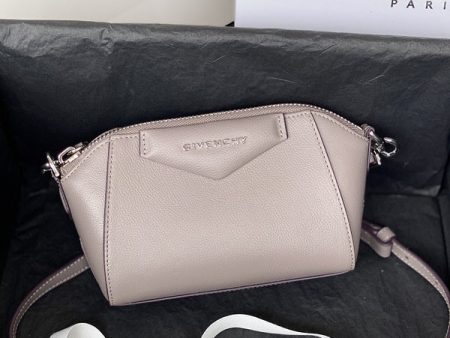 Envy Hold - Givenchy Bags - 399 Online Sale