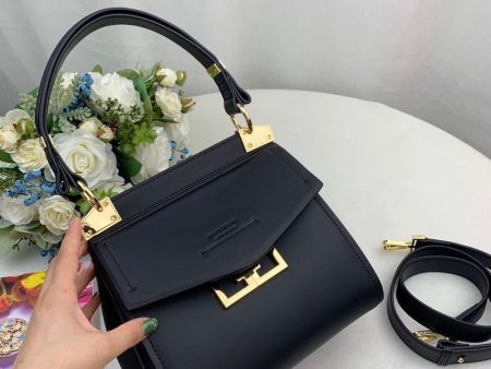 Envy Hold - Givenchy Bags - 309 Discount