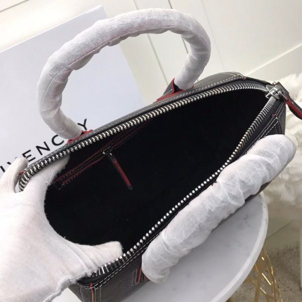 Envy Hold - Givenchy Bags - 400 Online Hot Sale