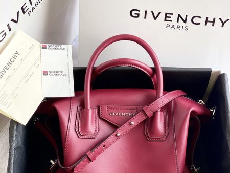 Envy Hold - Givenchy Bags - 408 For Cheap