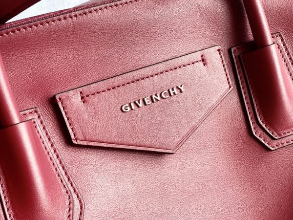 Envy Hold - Givenchy Bags - 408 For Cheap