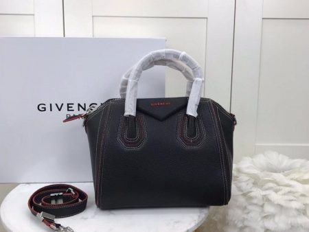 Envy Hold - Givenchy Bags - 410 Sale