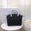 Envy Hold - Givenchy Bags - 400 Online Hot Sale