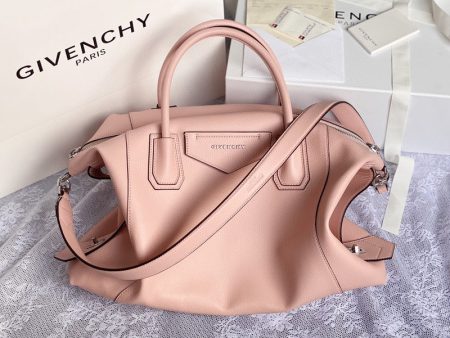 Envy Hold - Givenchy Bags - 404 For Cheap